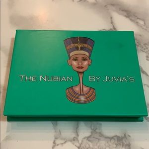 Juvia’s Place eyeshadow palette